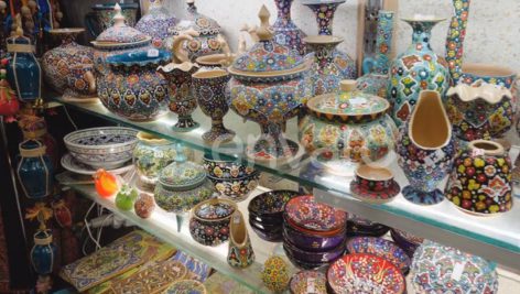 دانلود فوتیج ظروف سوغات سنتی بازار تجریش