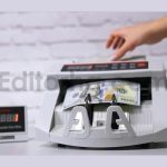 فوتیج دستگاه پول شمار