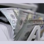 فوتیج دستگاه پول شمار