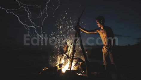 دانلود 50 اکشن فتوشاپ افکت رعد و برق 50 lightning photo overlays