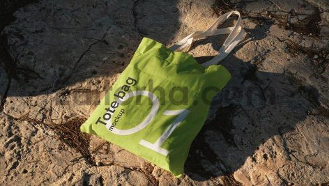 Tote bag mockup - Nature edition2