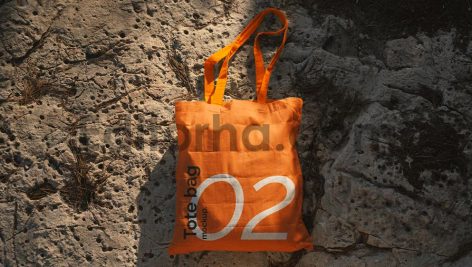 Tote bag mockup - Nature edition4