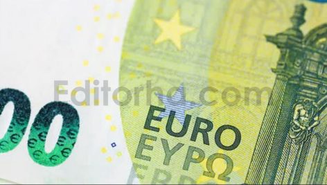 Closeup Examination of Hundred Euro Banknotes Showcasing Its Features